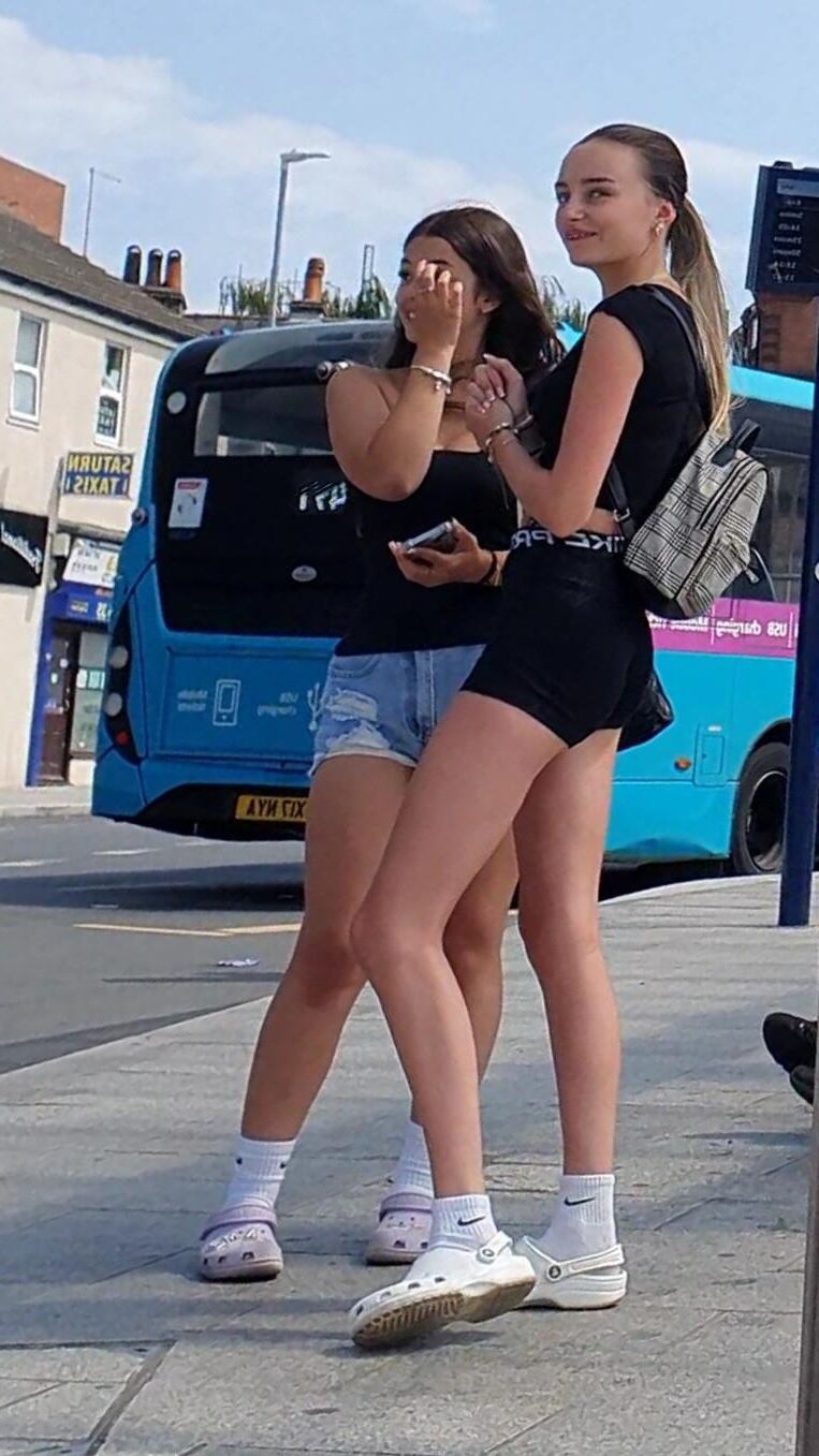 [CANDID] DOIS SUPERS SUPERSES CHAV