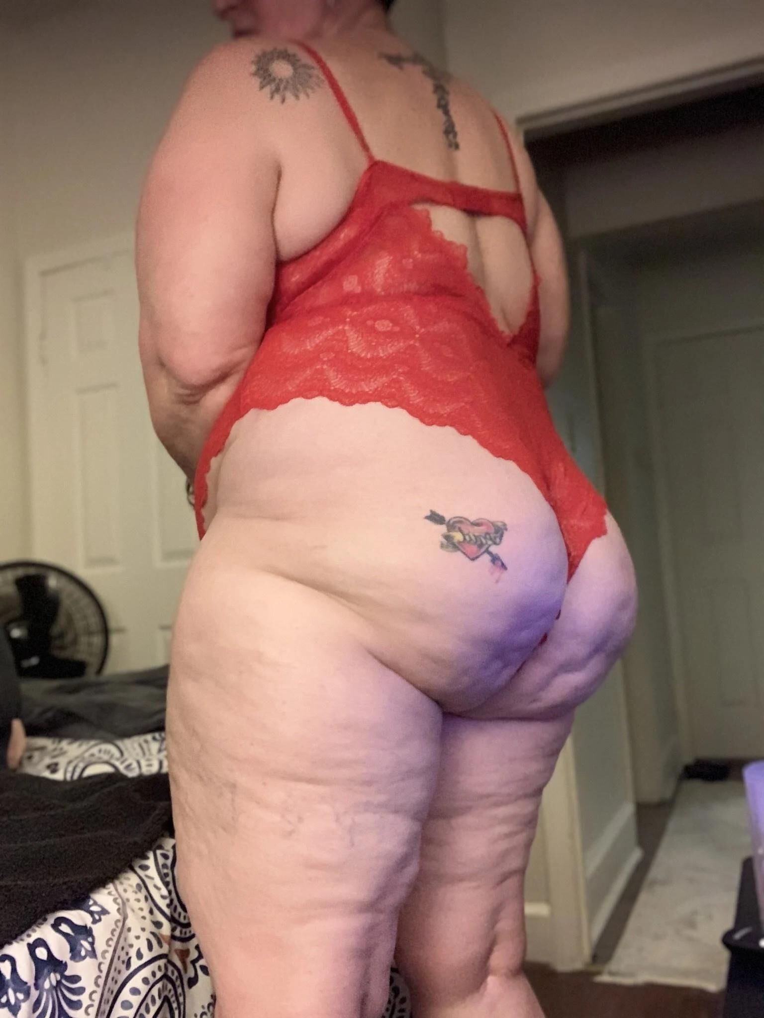 PlussizeBigBooty зрелый Camgirl