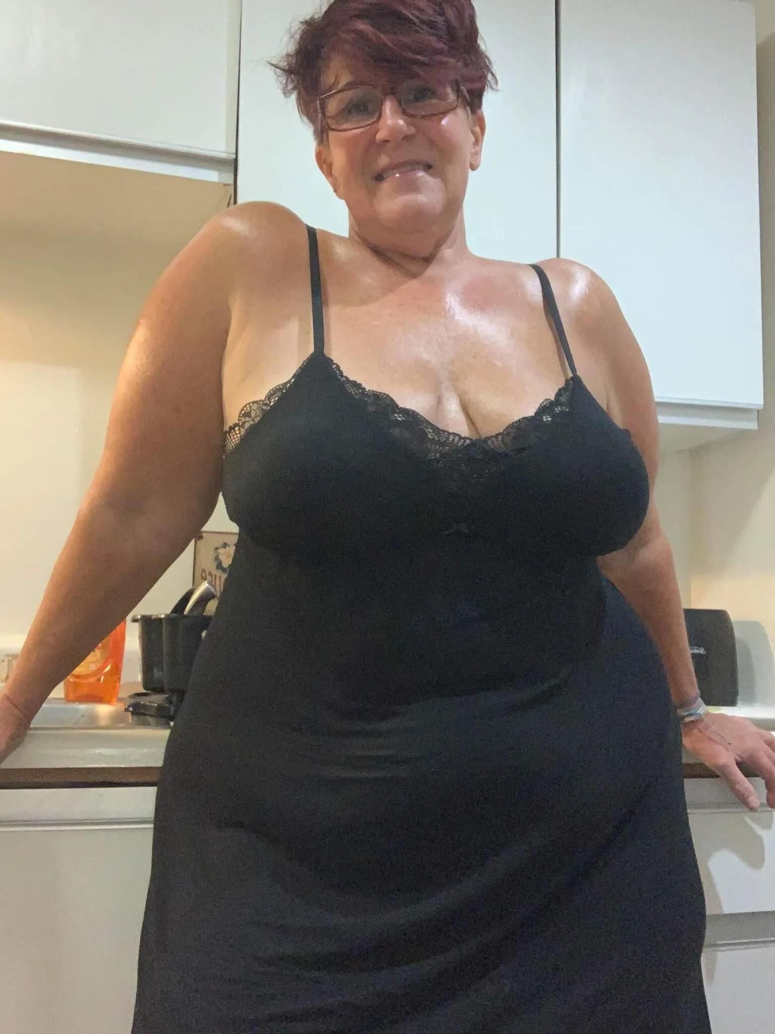 PlussizeBigBooty зрелый Camgirl
