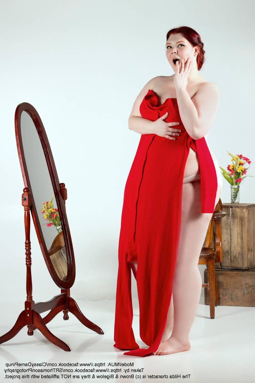 Bonito modelo de talla grande nn