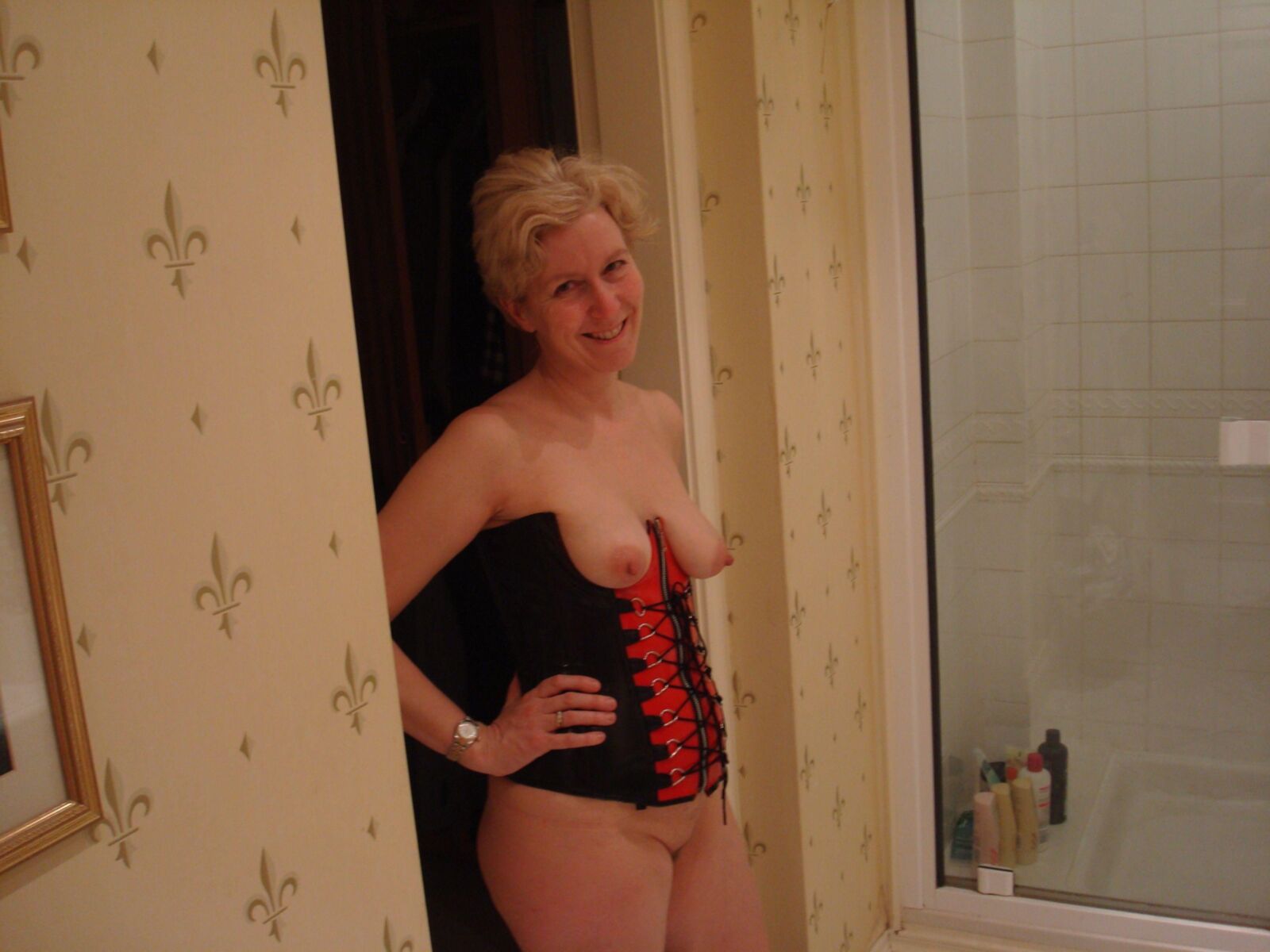 Sexy Gran Elaine/Ella from the UK