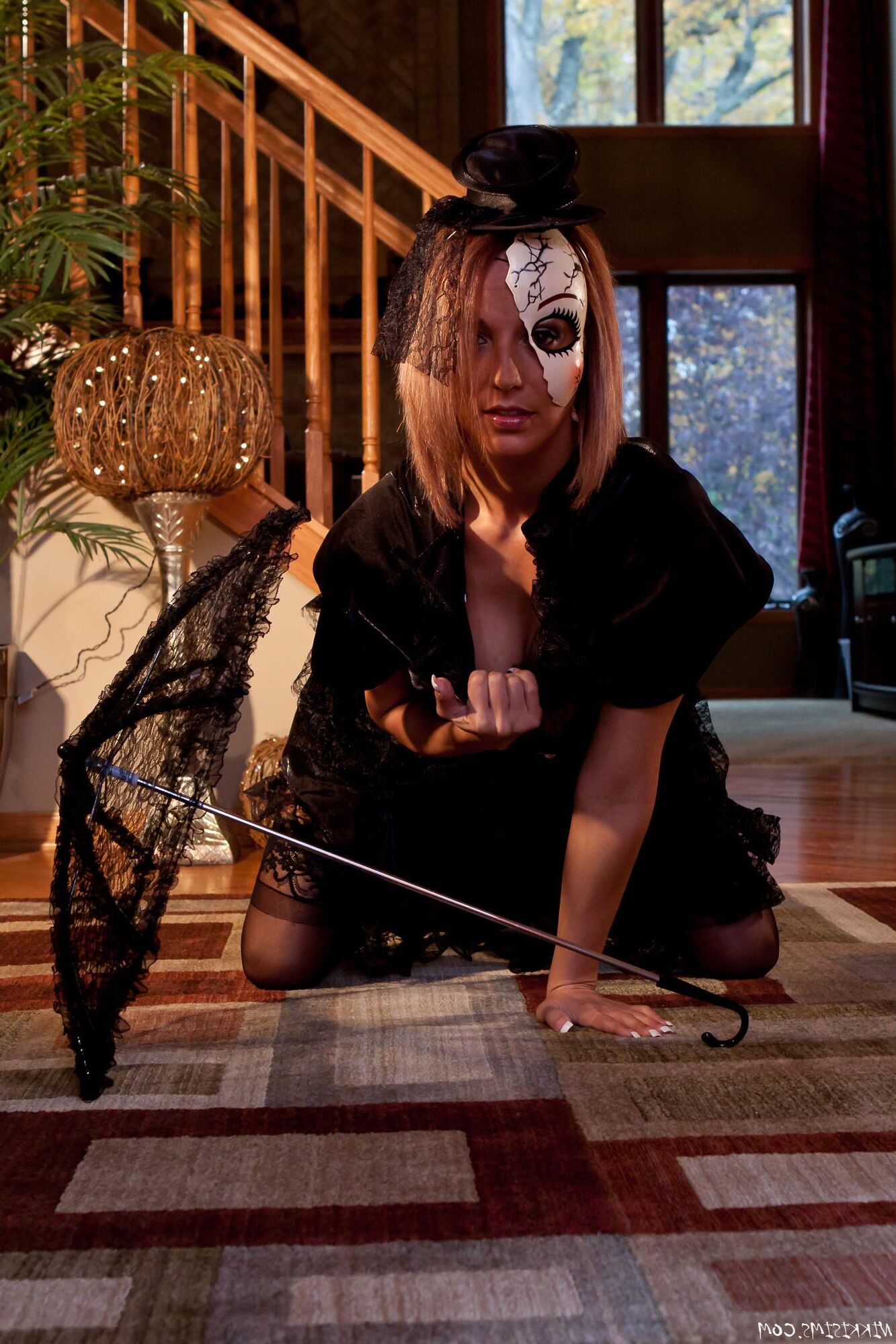 Nikki Sims Feliz Halloween