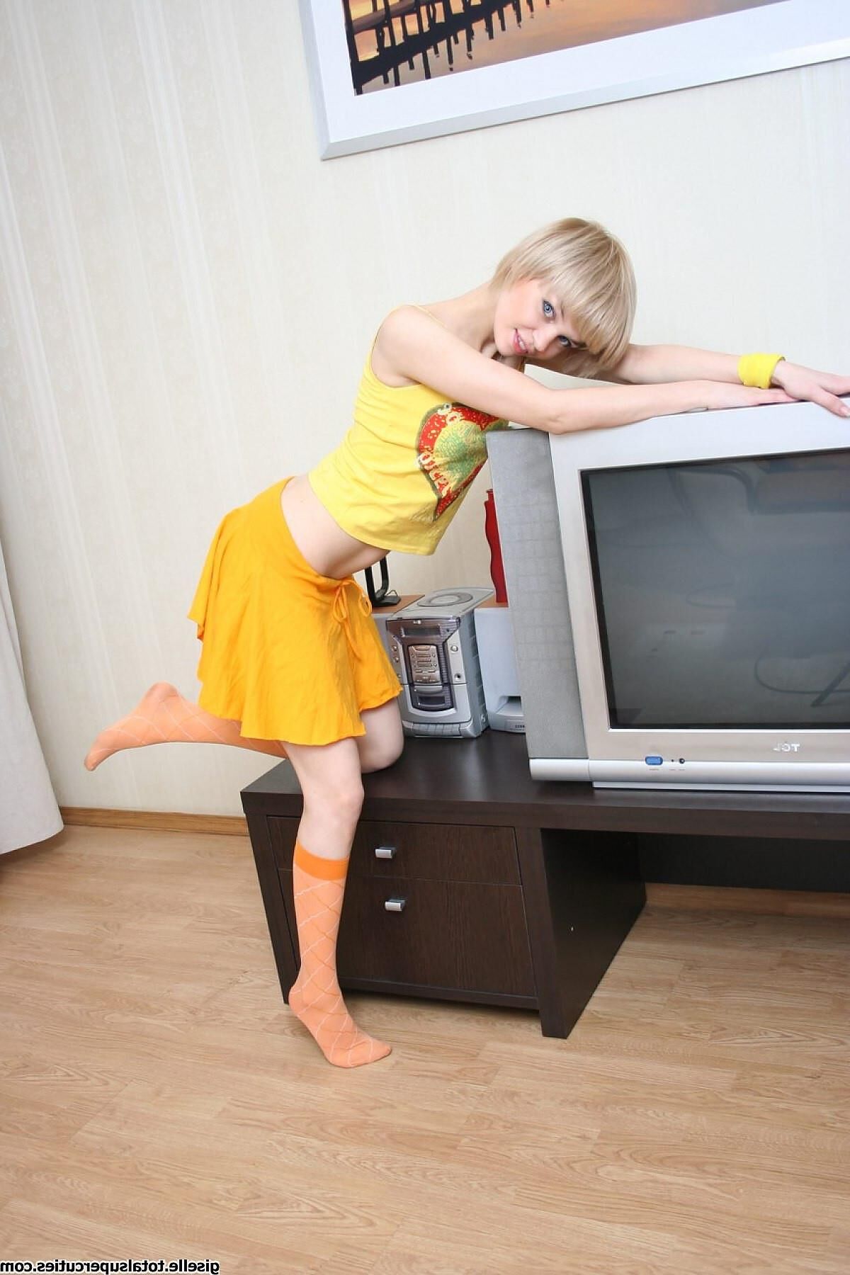 TotalsuPercuties Giselle