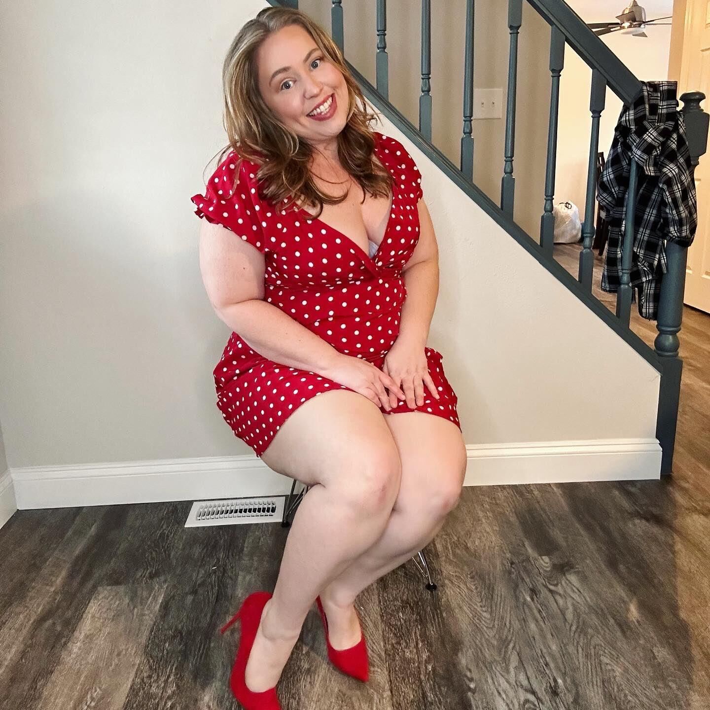 Katie vêtu