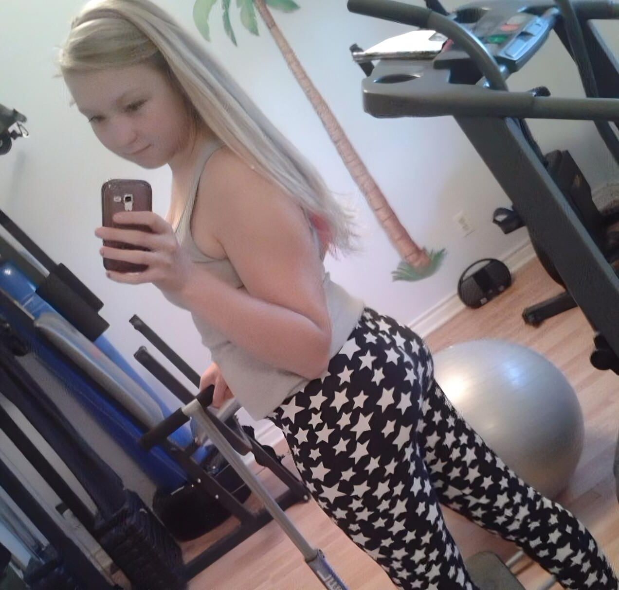 College Snowbunny Pawg pour la BBC: Lindsay