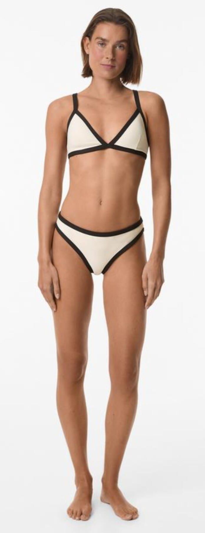 Mezcla de lencería y bikini