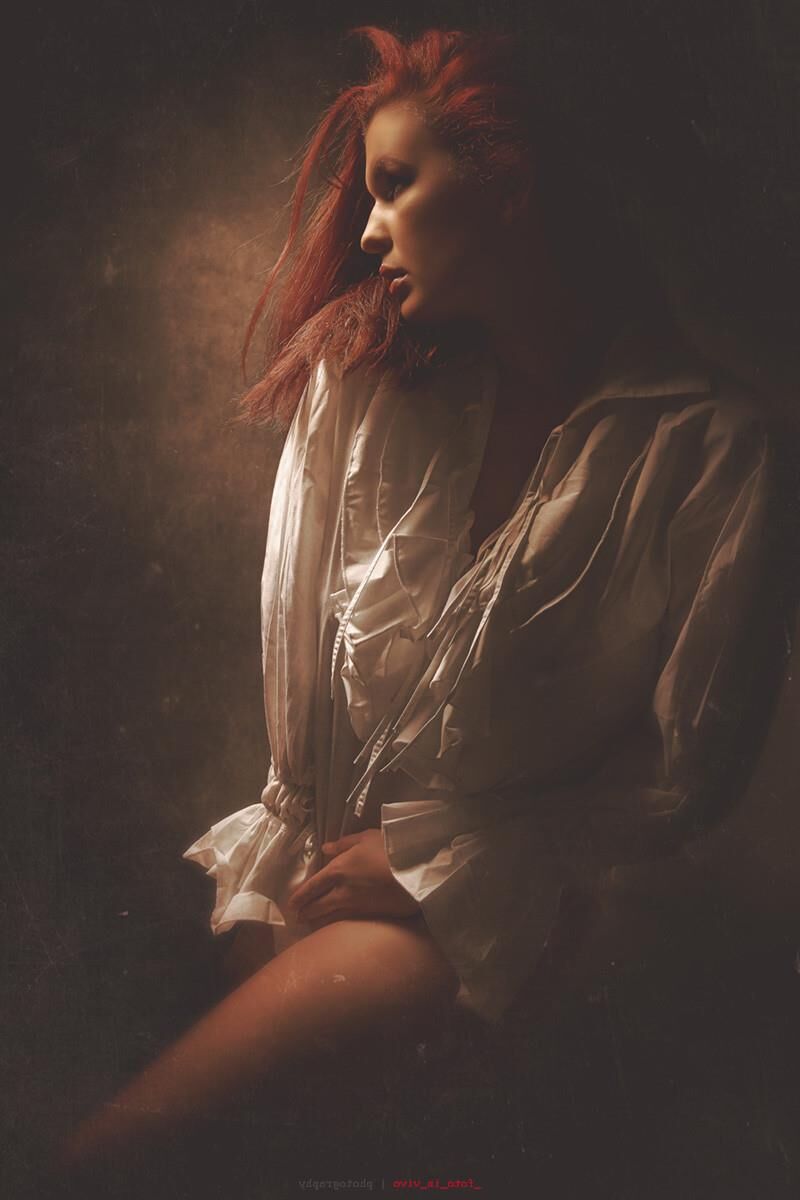 Julia R@MM Hot Hot Hall Tall Redhead