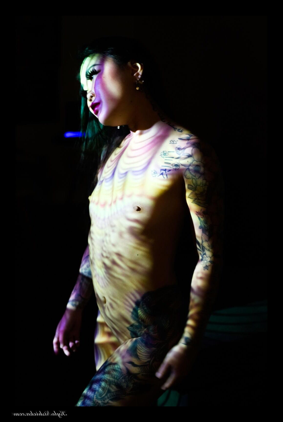 ..... ,,, ... ..... Teen Sexy Maya