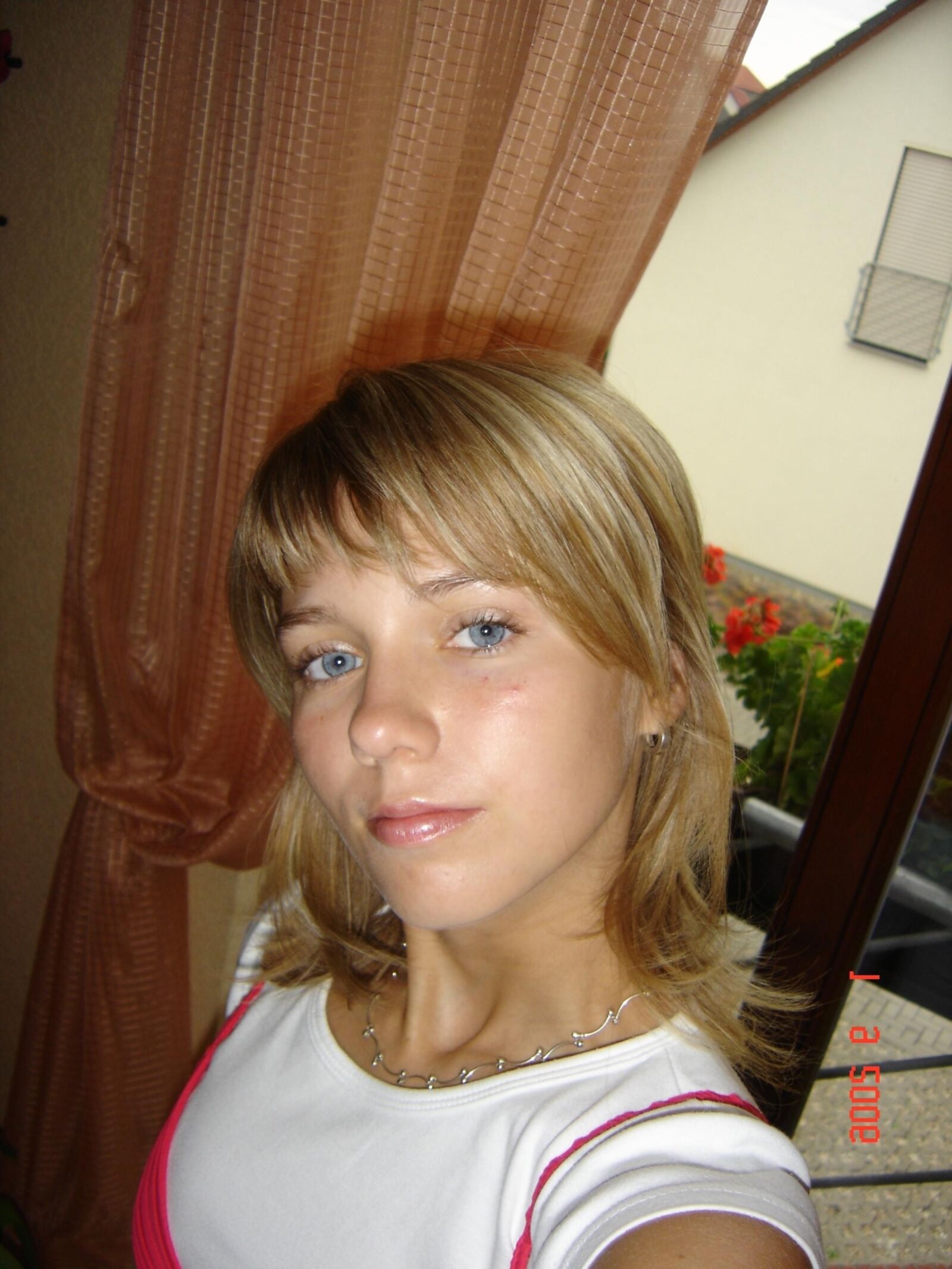 niña amateur ()