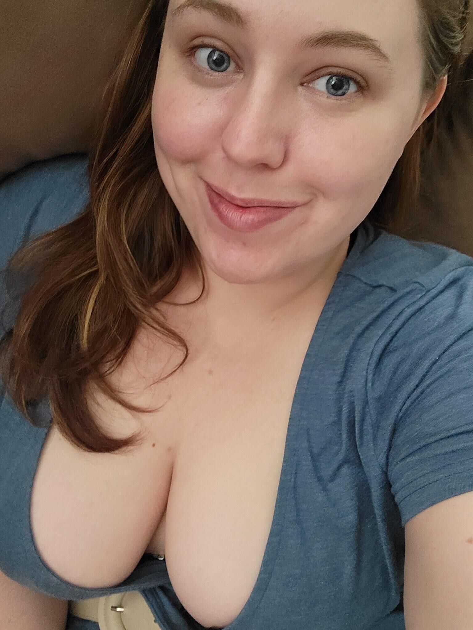 Katie vêtu