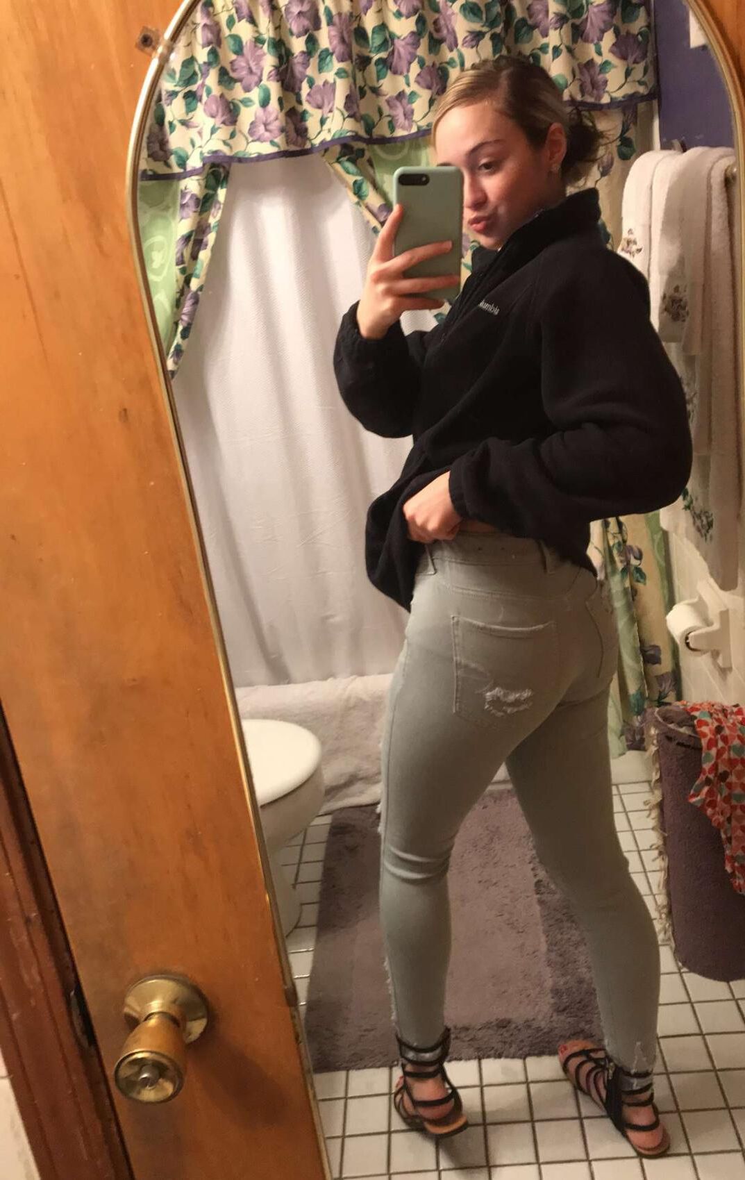College Snowbunny PAWG for BBC: Kristen