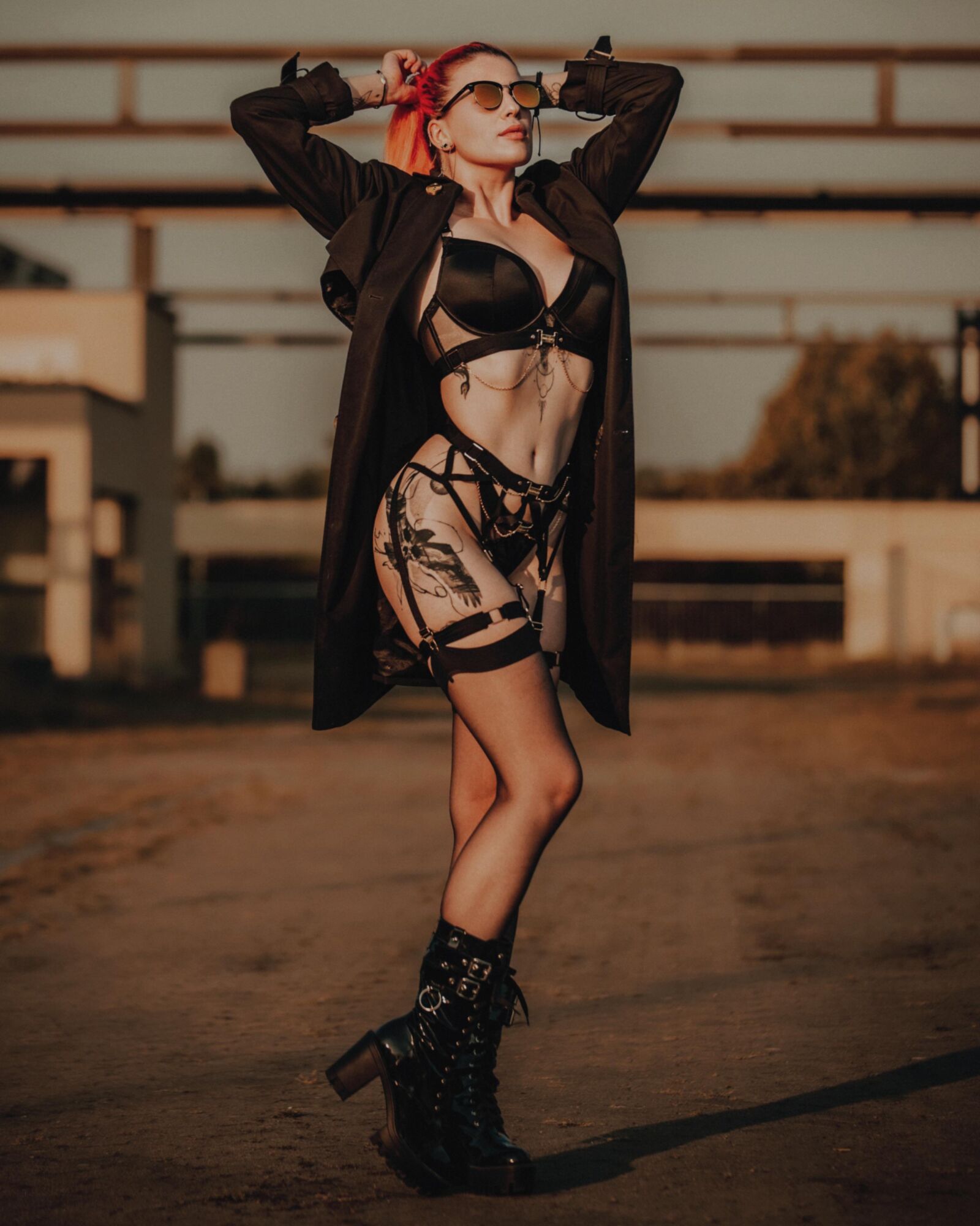 Julia R@MM Hot Hot Hall Tall Redhead