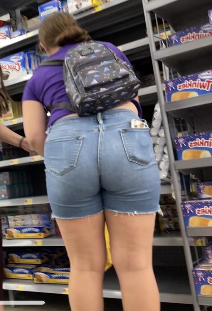 Ass Watching 