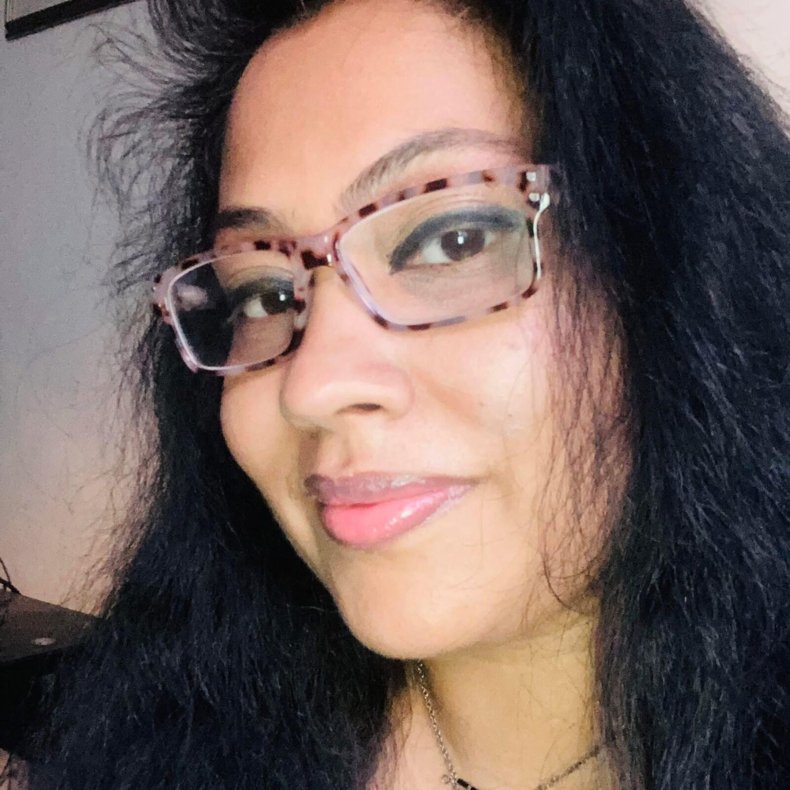 Lolly bengali mahbuba está de volta