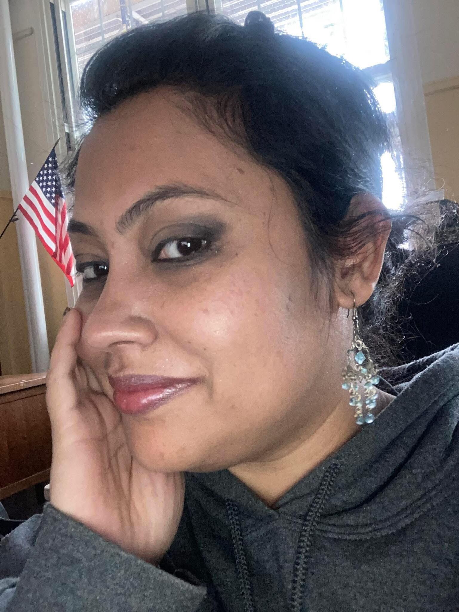 Lolly bengali mahbuba está de volta