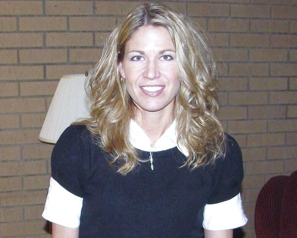 MICHELLE BLONDE MILF