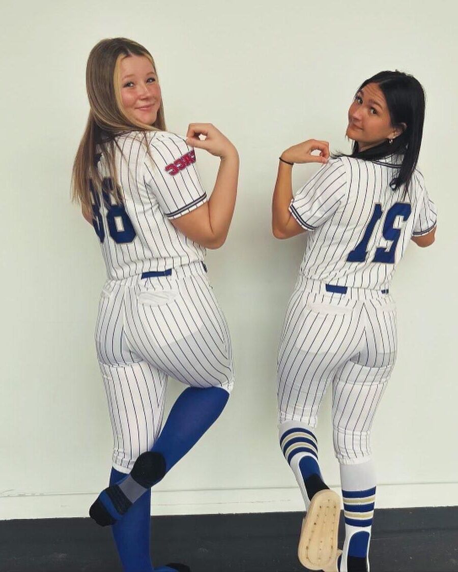 BBC用のPhat Booty Softball Pawgs
