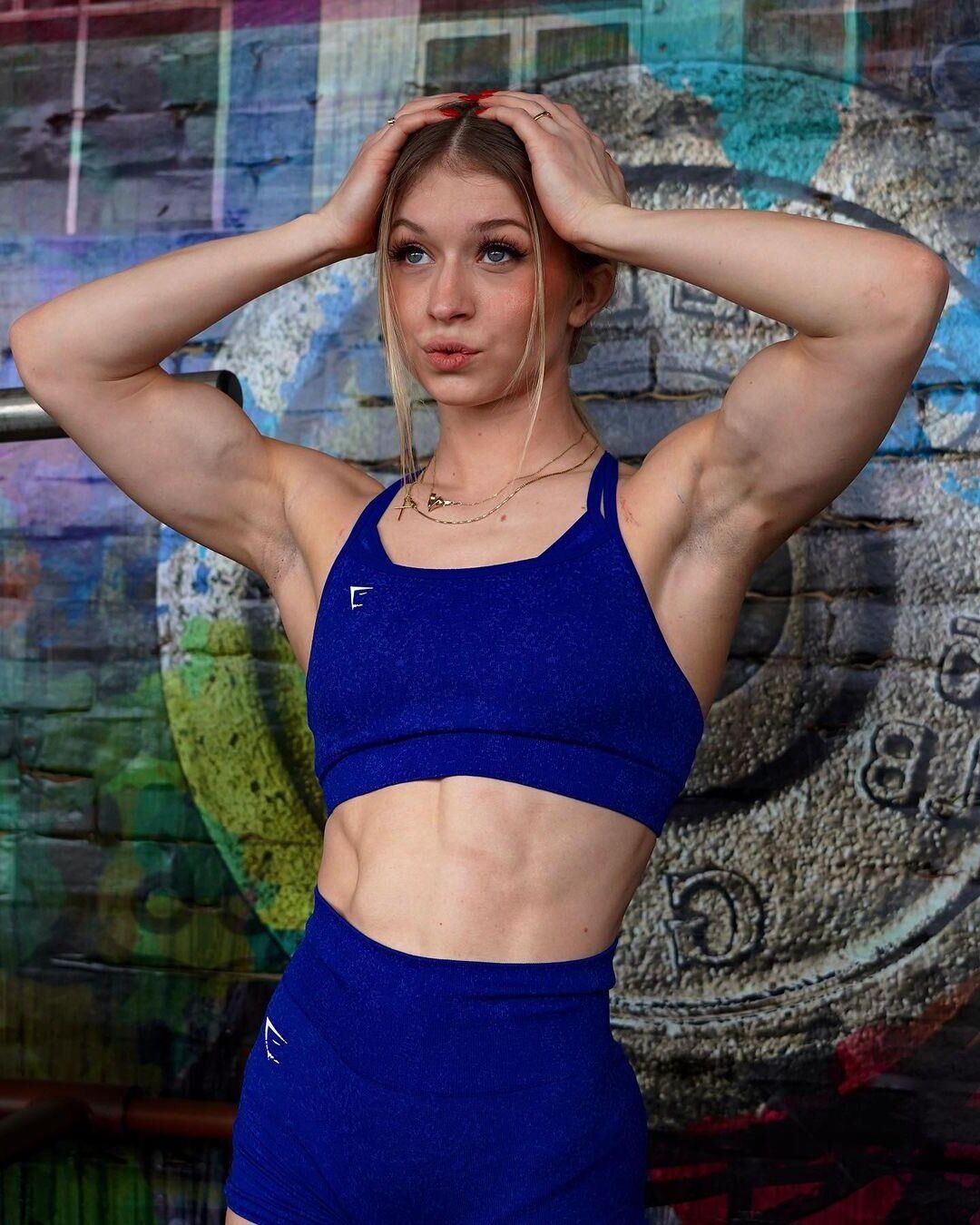 Nella G