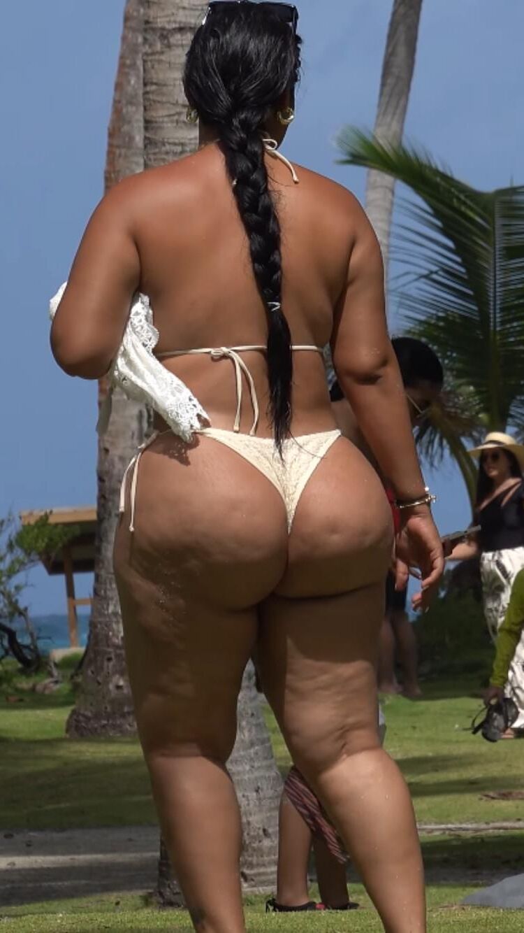 新しいVoyeur Mostley Bikini