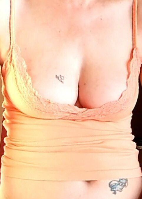 Meu F Sexy Milf quer ser uma prostituta da Internet