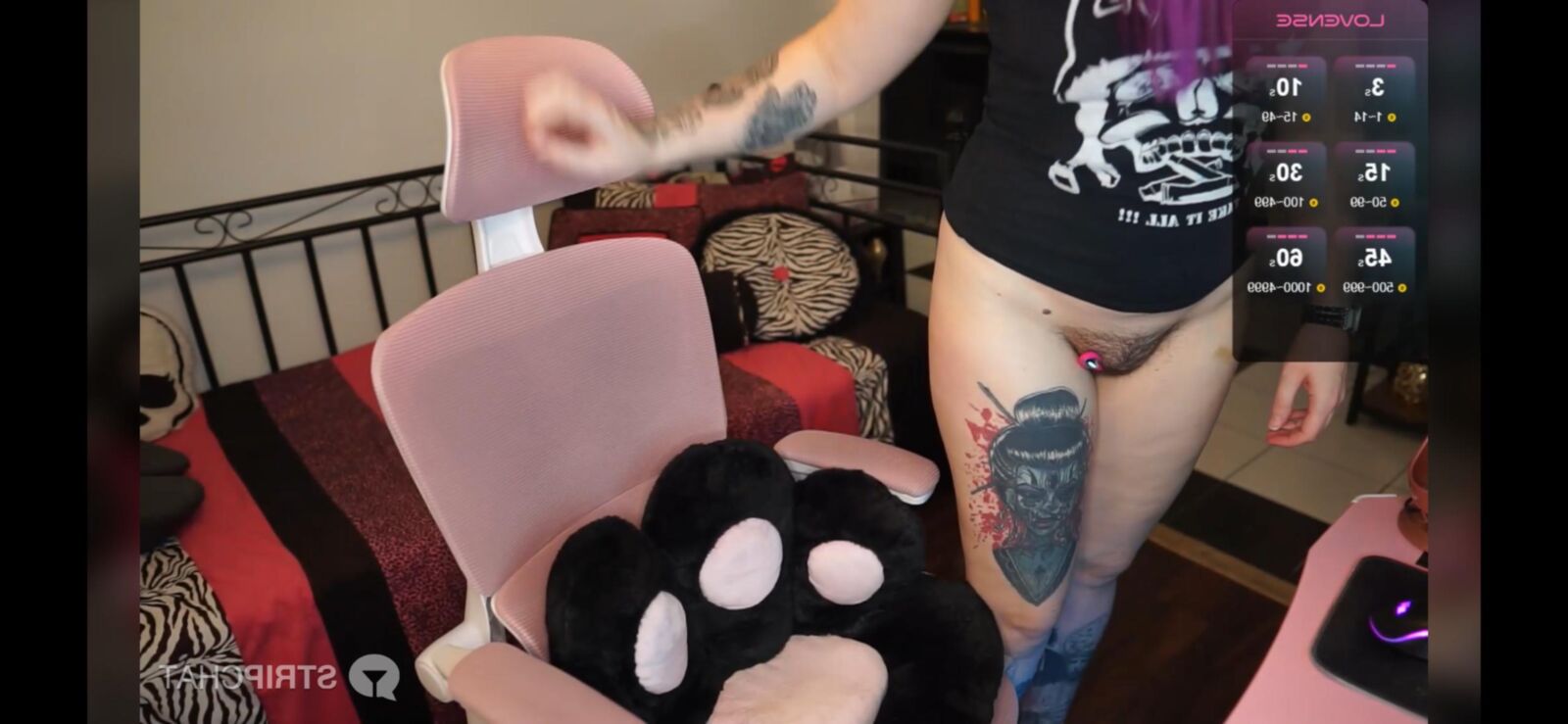 Бездонный Camgirl с хорошим кустом