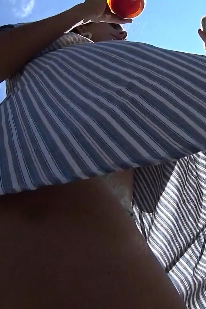 UPI Tanga Plata Encaje