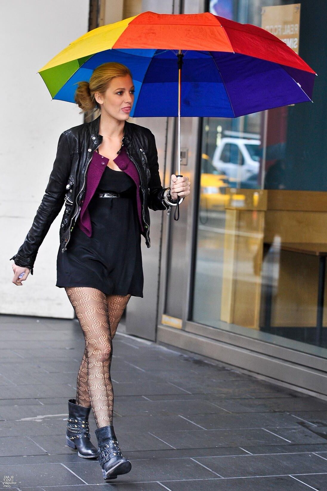 Blake Lively filming Gossip Girl, September , 