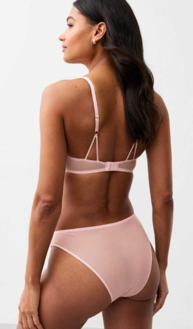 Dessous- und Bikini -Mix