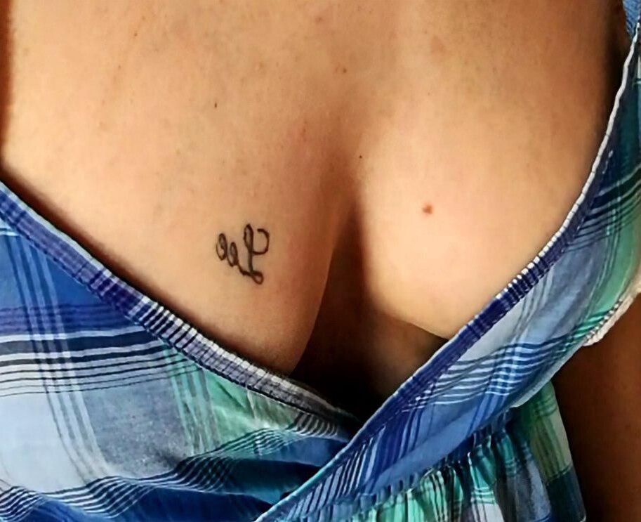 Meu F Sexy Milf quer ser uma prostituta da Internet