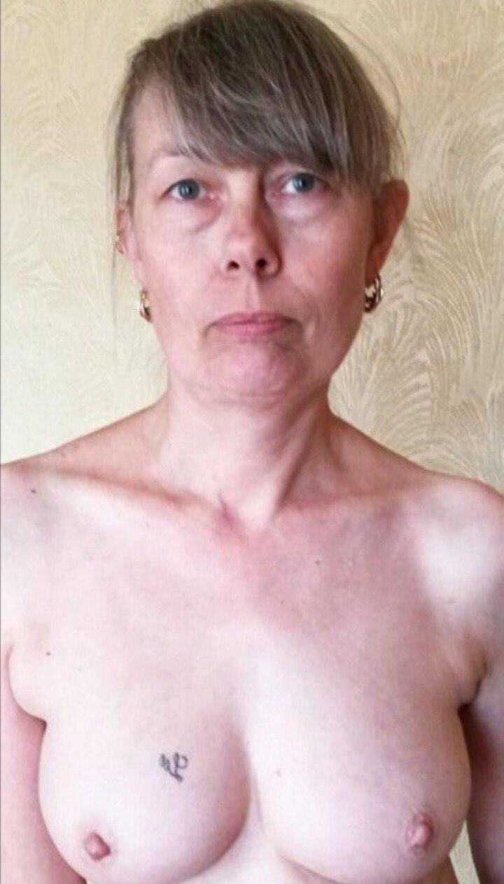 Meu F Sexy Milf quer ser uma prostituta da Internet