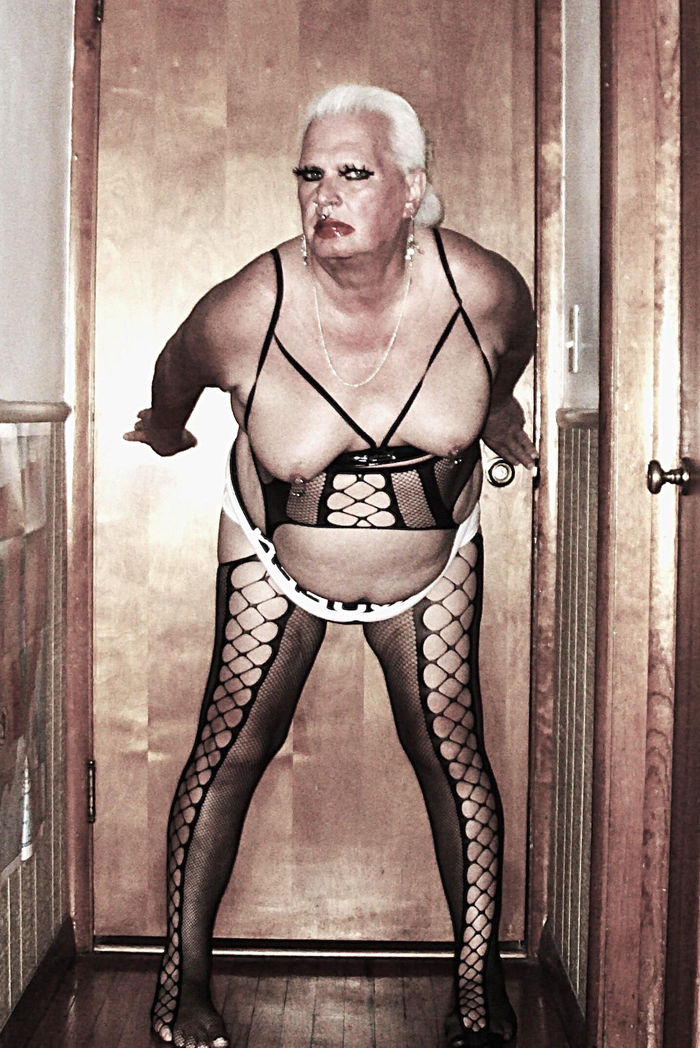 Shuggah ahora es un grasa desagradable Q.O.S FLABPILE SEX SOW