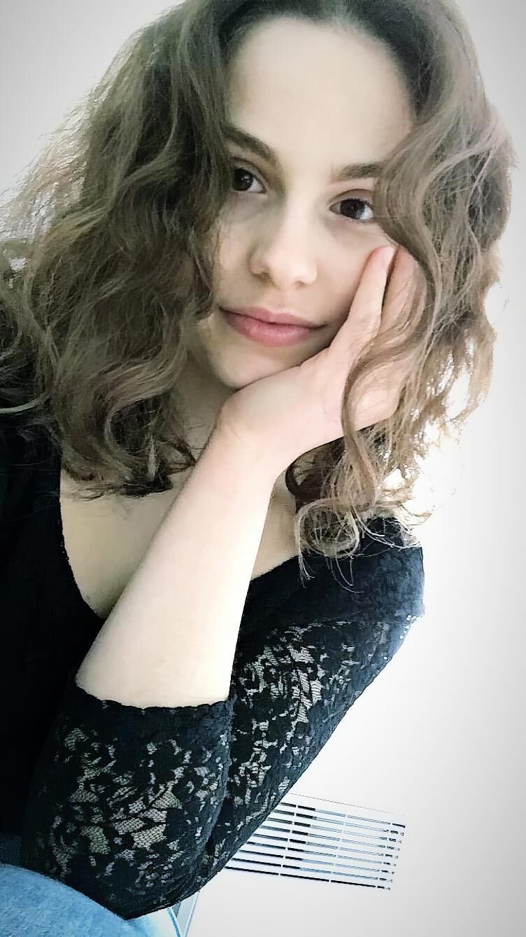 More pics of the french whore
