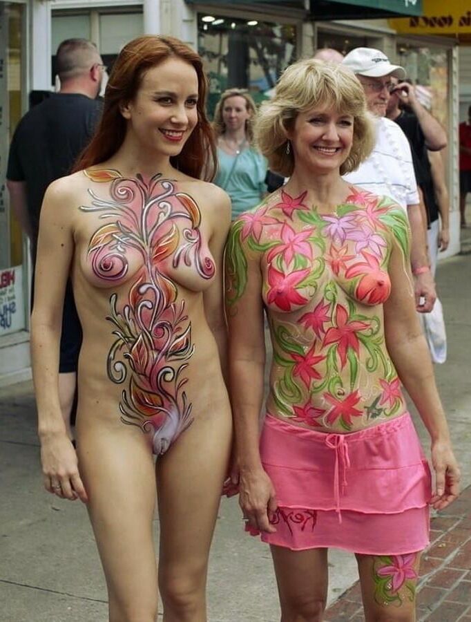 Nude Girls