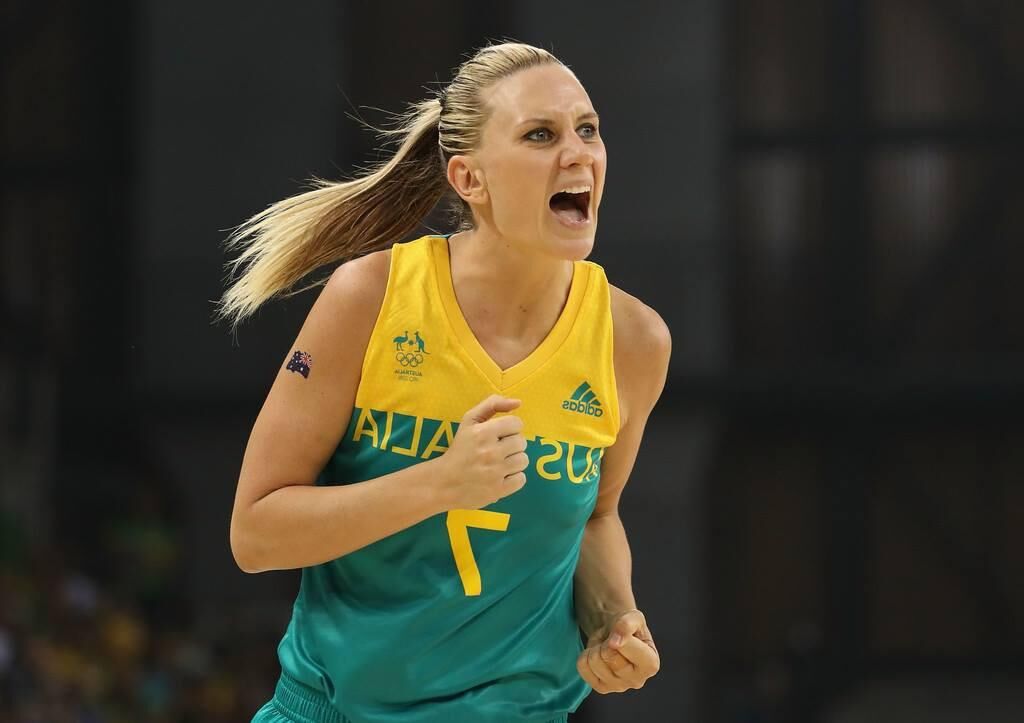 Nude Australian basketball player Penny Taylor 