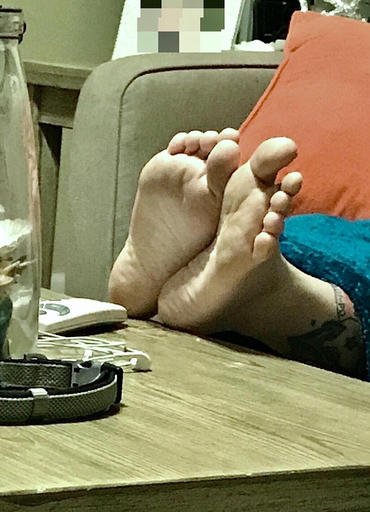 Jennie sexy milf feet