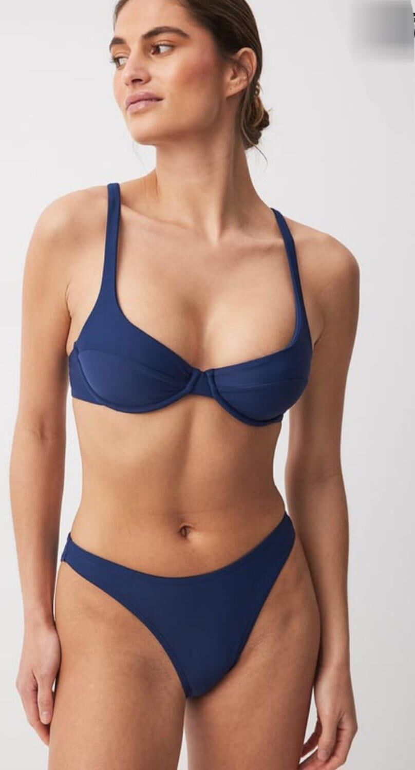 Dessous- und Bikini -Mix