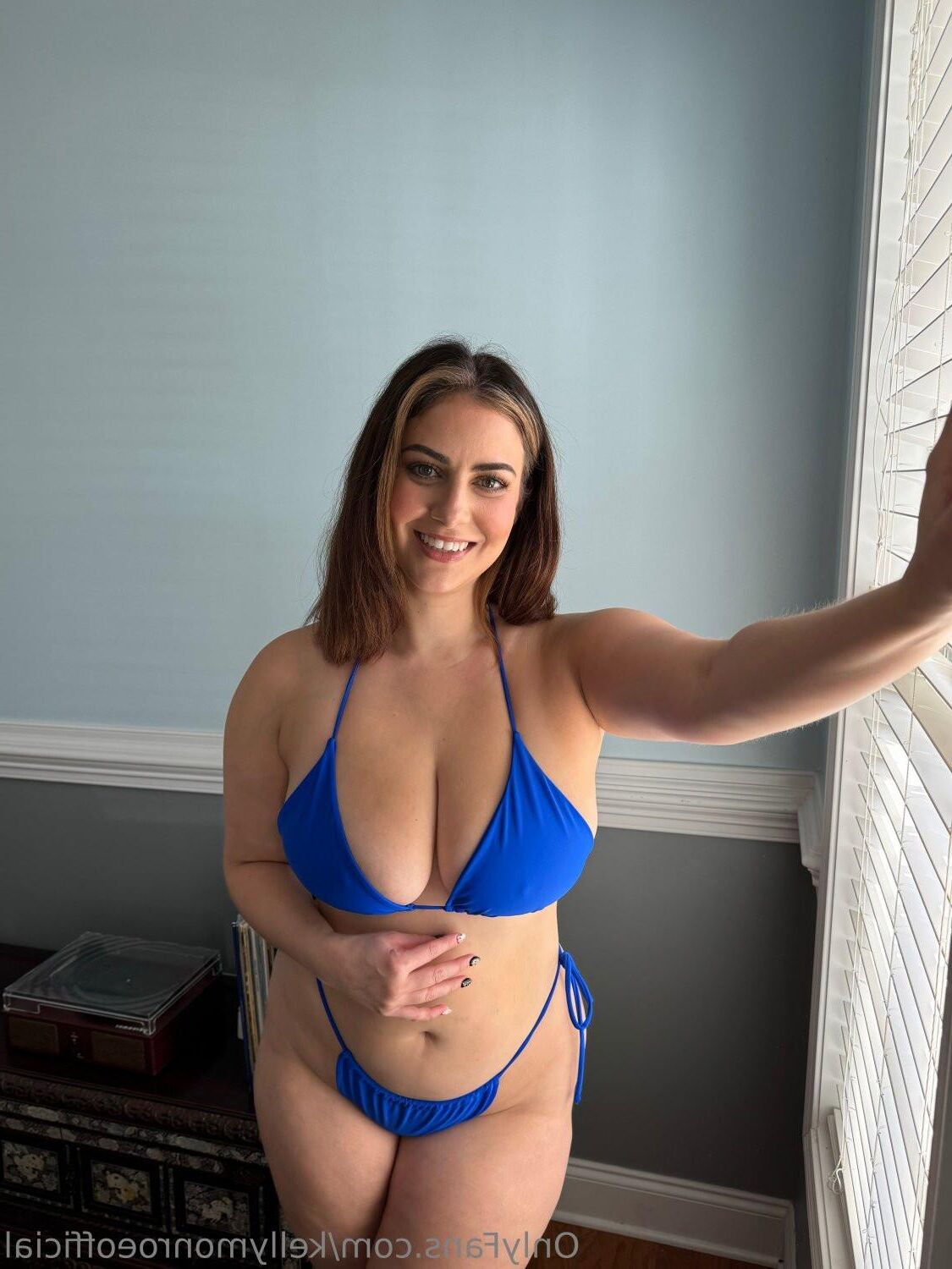 Sweet BBW Wife Selling her Pussy