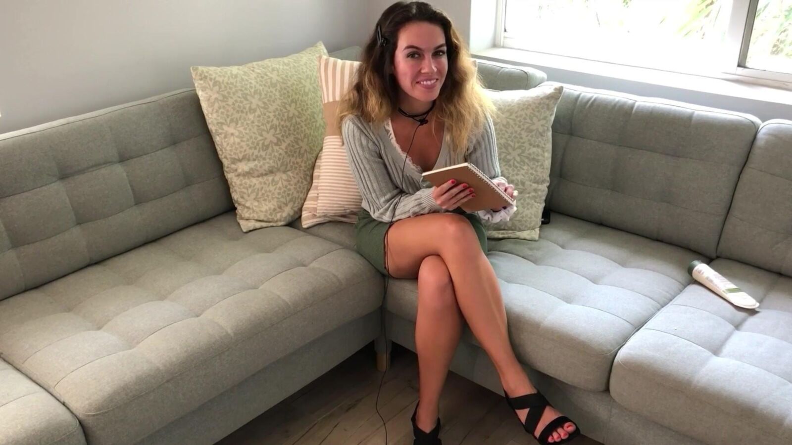 Miss Bell Asmr sola con su estudiante