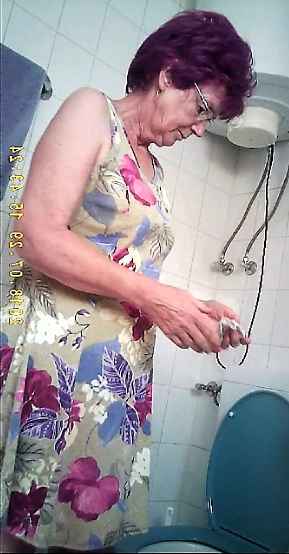 granny voyeur