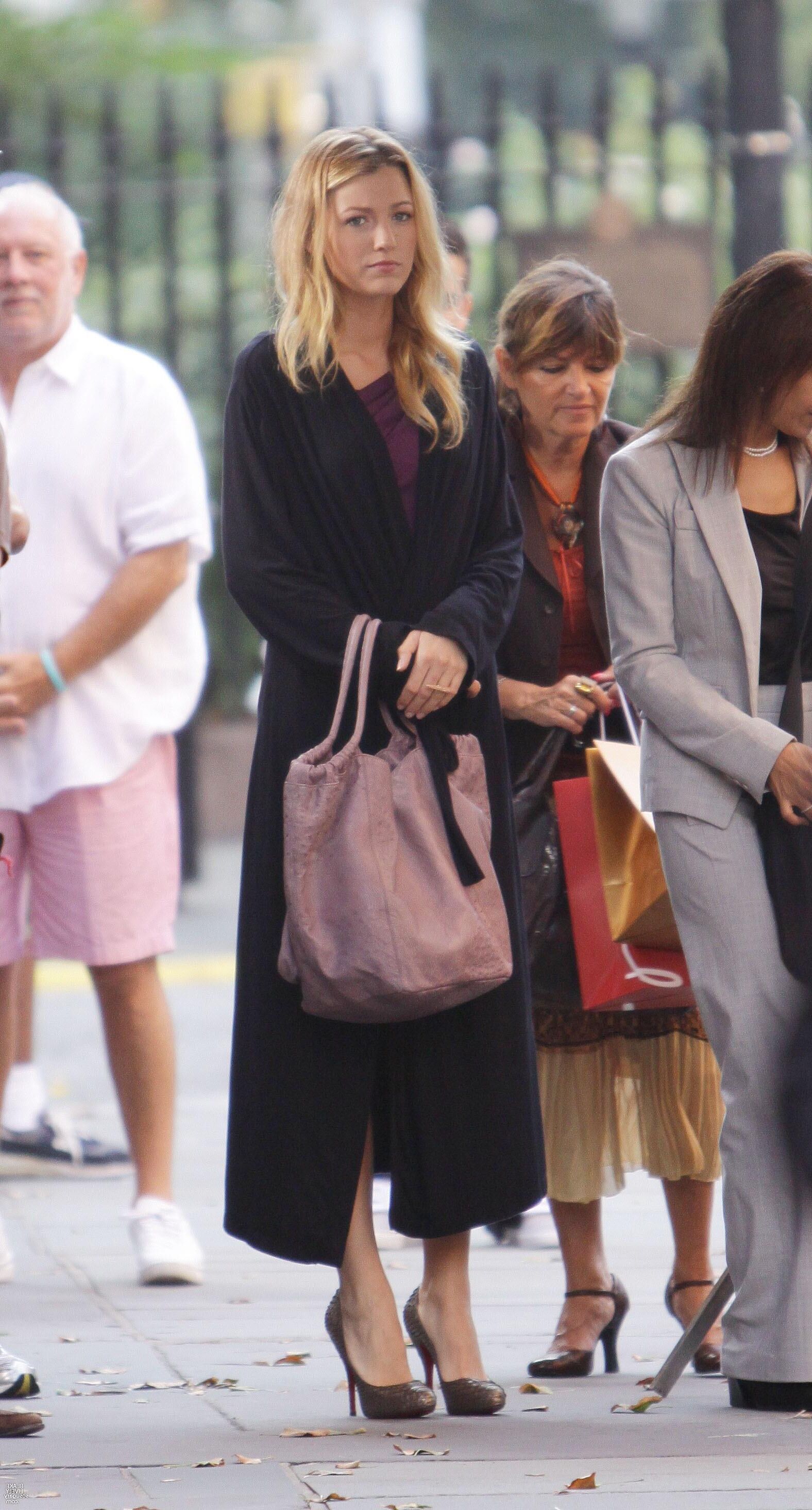Blake Lively filming Gossip Girl, August , 