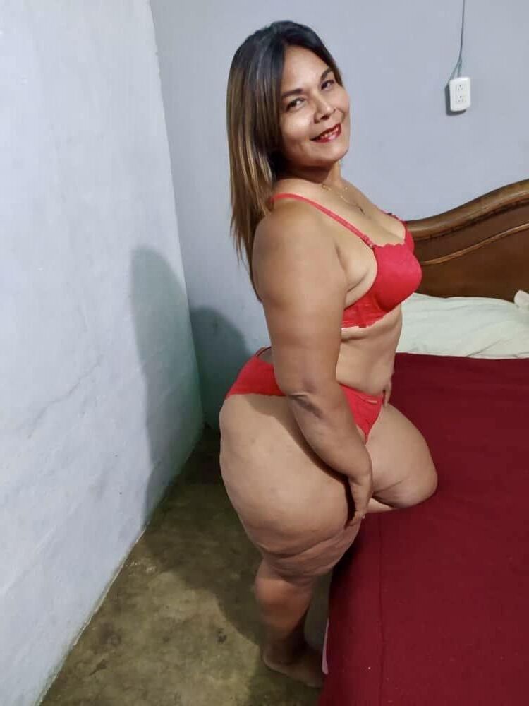 大型ボディブリーダーと低賃料SSBBWは成熟します