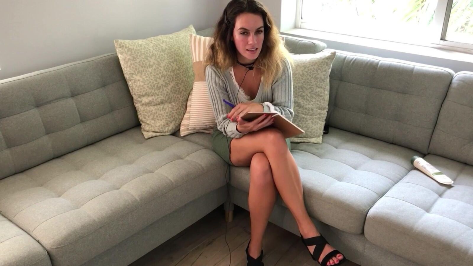 Miss Bell Asmr sola con su estudiante