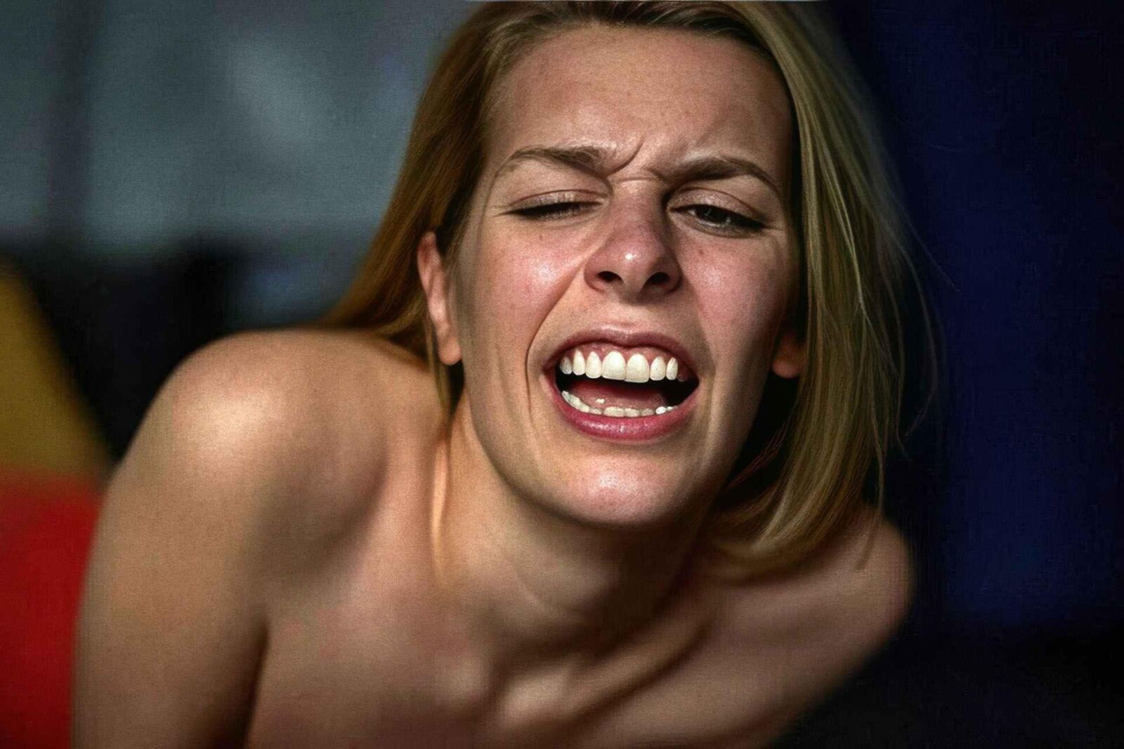 Sara Pascoe linda agonia