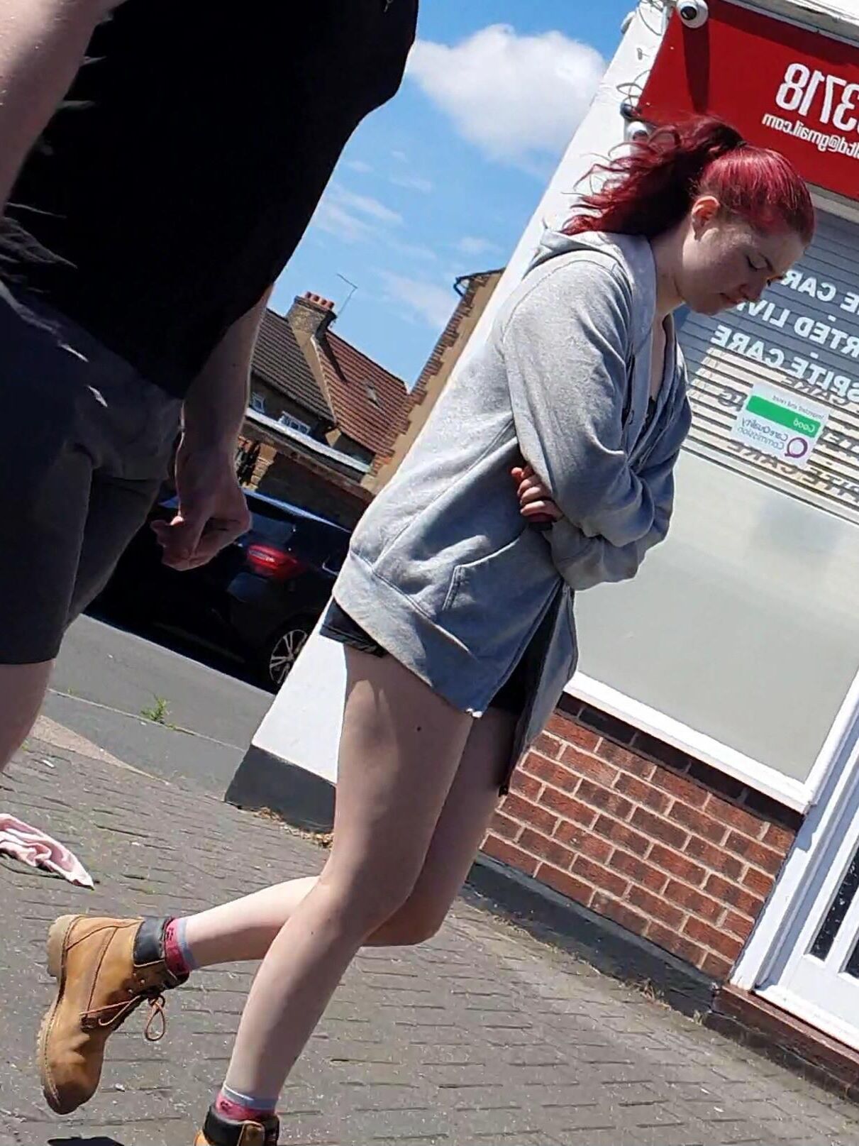 [Ehrlich] gebrochen von schönen Beinen Redhead Skank