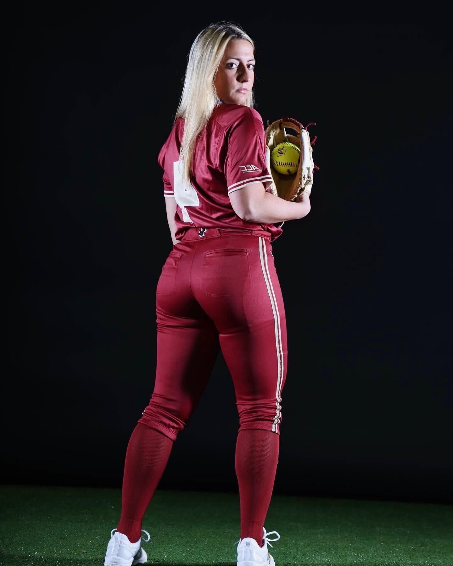 BBC用のPhat Booty Softball Pawgs