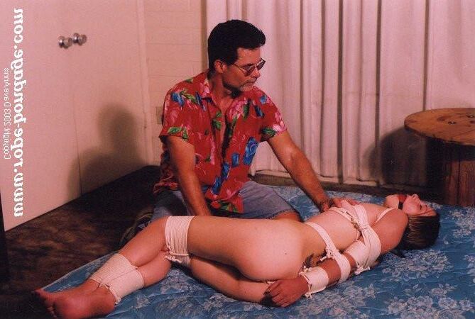 Homens maus, mulheres pegadas