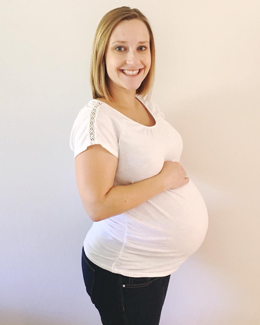 Блондинка Preggo Power
