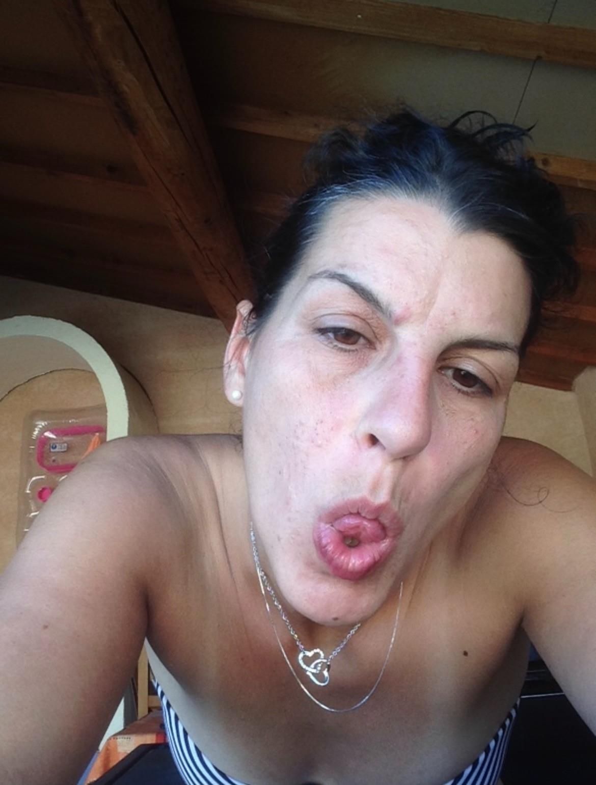Laide et Face de Conne, auf Va te Souiller Quand Meme