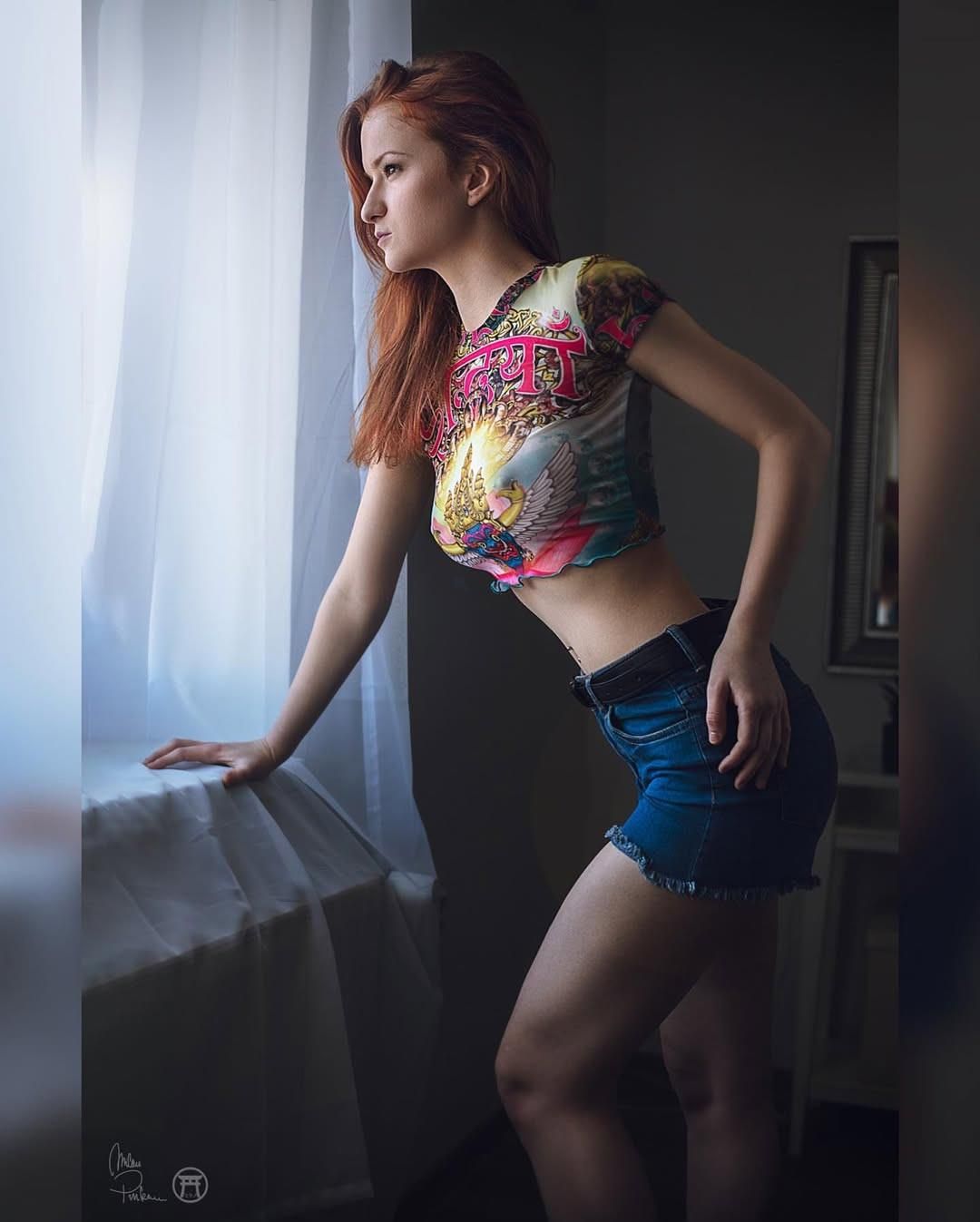 エクストラセックスチェコレッドヘッドモデル（Veroniva Stehlikova）