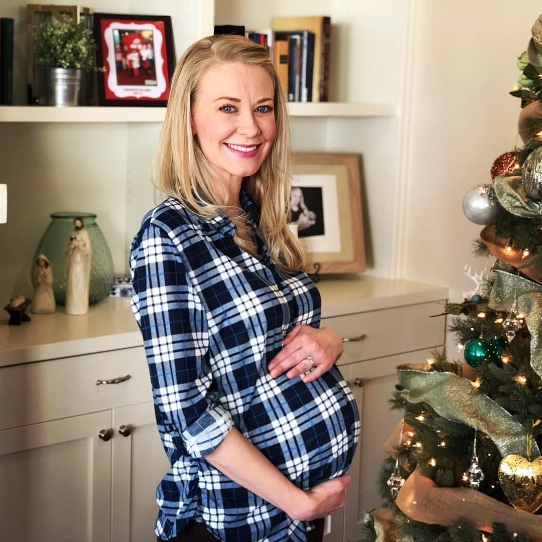 Блондинка Preggo Power